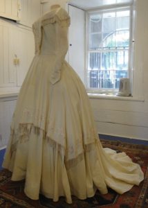 Chavannes Wedding Gown (2012.1.1)