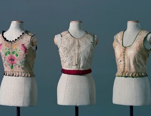 Bownik Peasant Corsets